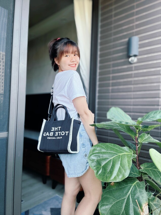 IFCHIC國際電商平台精品購物初體驗、評價|MARC JACOBS小型提花托特包開箱|下單滿USD$50直接免運 - 萍姐愛分享