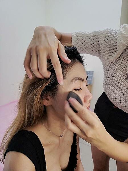 彩妝教學【美妝】桃園彩妝師教學，保養彩妝二合一，Joy老師韓