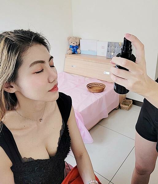 彩妝教學【美妝】桃園彩妝師教學，保養彩妝二合一，Joy老師韓