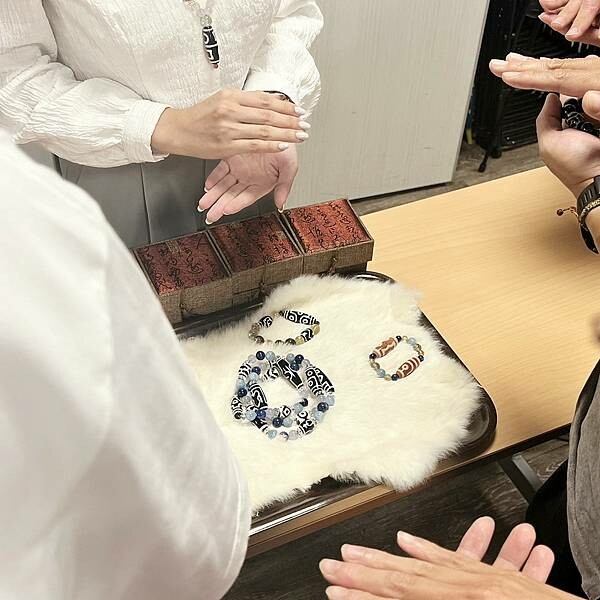 【占卜】林滿圓老師數字易經教你認清自己,認識別人,米卦助你為 【占卜】林滿圓老師數字易經教你認清自己,認識別人,米卦助你為