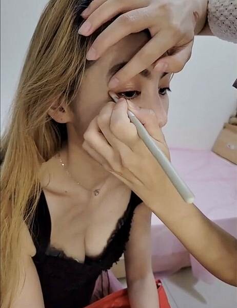 彩妝教學【美妝】桃園彩妝師教學，保養彩妝二合一，Joy老師韓