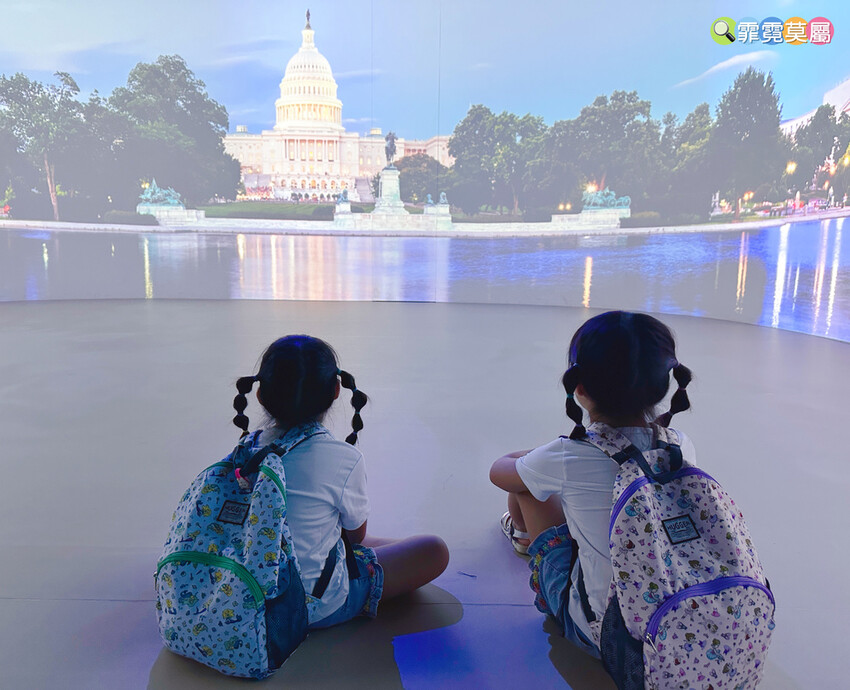★ 台中親子景點★ 中央公園遊客中心,以航空為主題打造的特色