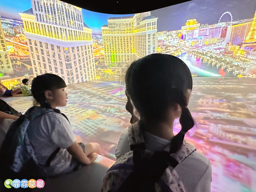 ★ 台中親子景點★ 中央公園遊客中心,以航空為主題打造的特色