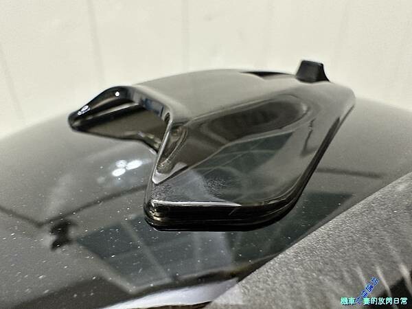 [部品開箱] Arai Tour-Cross V Disco