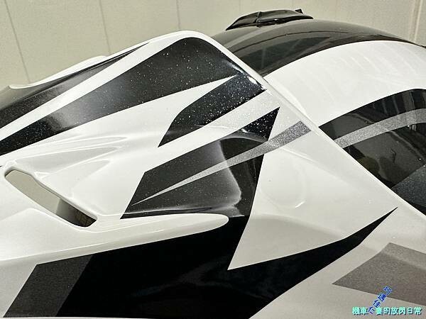 [部品開箱] Arai Tour-Cross V Disco