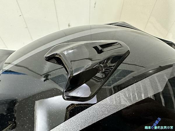 [部品開箱] Arai Tour-Cross V Disco