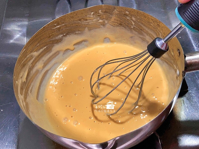 烘焙筆記│古早味布丁蛋糕,軟綿細緻會搖晃的蛋糕,好吃不死甜