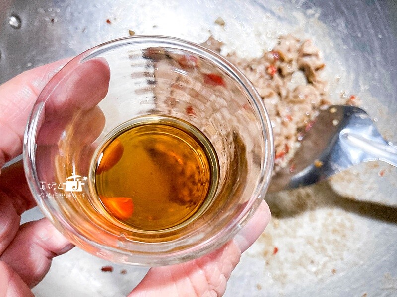 烹飪筆記│打拋豬肉片，泰式餐館必點的人氣招牌菜