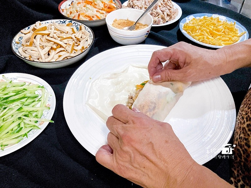 烹飪筆記│潤餅捲,低熱量內餡外加自己做的Q彈潤餅皮