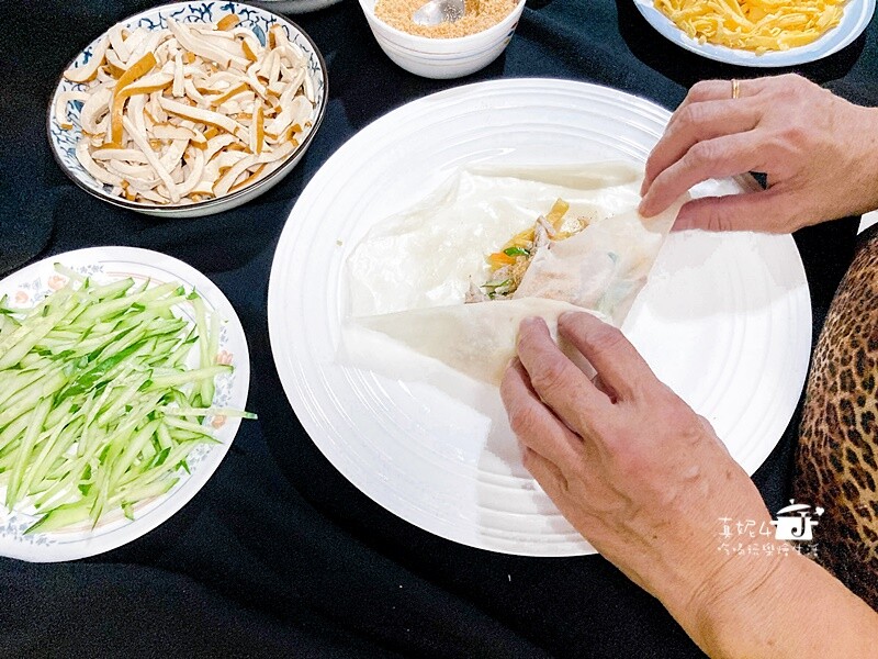 烹飪筆記│潤餅捲,低熱量內餡外加自己做的Q彈潤餅皮