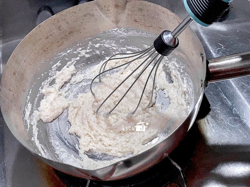 烘焙筆記│古早味布丁蛋糕,軟綿細緻會搖晃的蛋糕,好吃不死甜