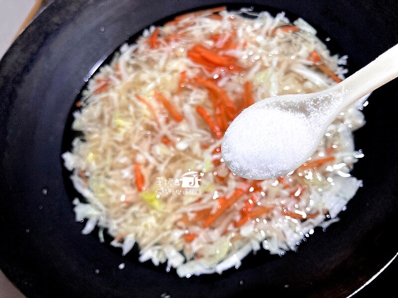 烹飪筆記│潤餅捲,低熱量內餡外加自己做的Q彈潤餅皮