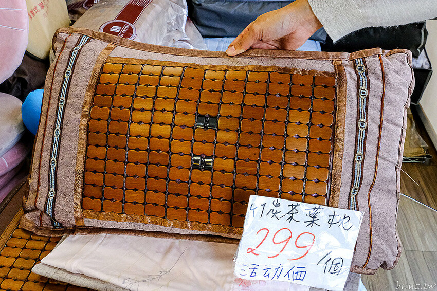 結束營業清倉特賣，法頌寢飾沙鹿店，多樣寢具買一送一，天絲涼被第二件半價，萬件商品一件不留！