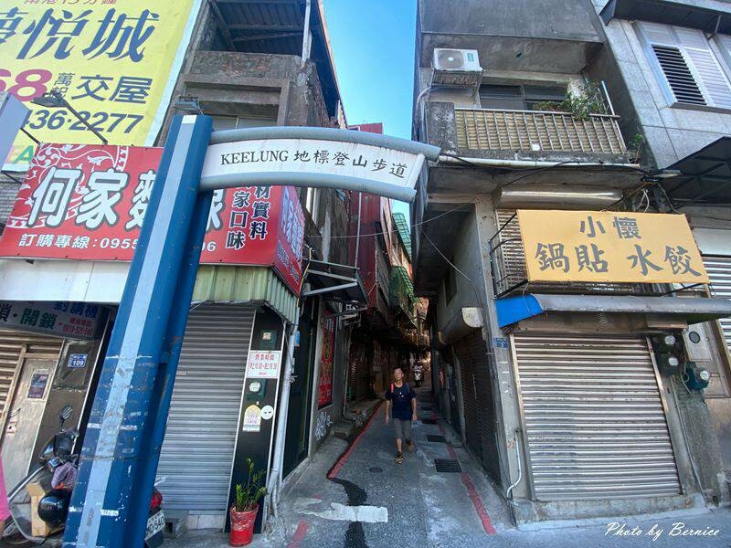 太平青鳥書局~廢棄國小重生為全台最美望海書店 @Bernice的隨手筆記