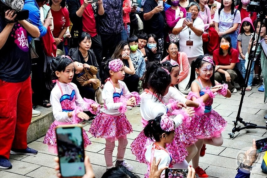 馬祖活動|2023馬祖秋慶-鐵板燒塔節， 燒塔除舊送厄迎新福，踩街舞蹈演唱會超熱鬧