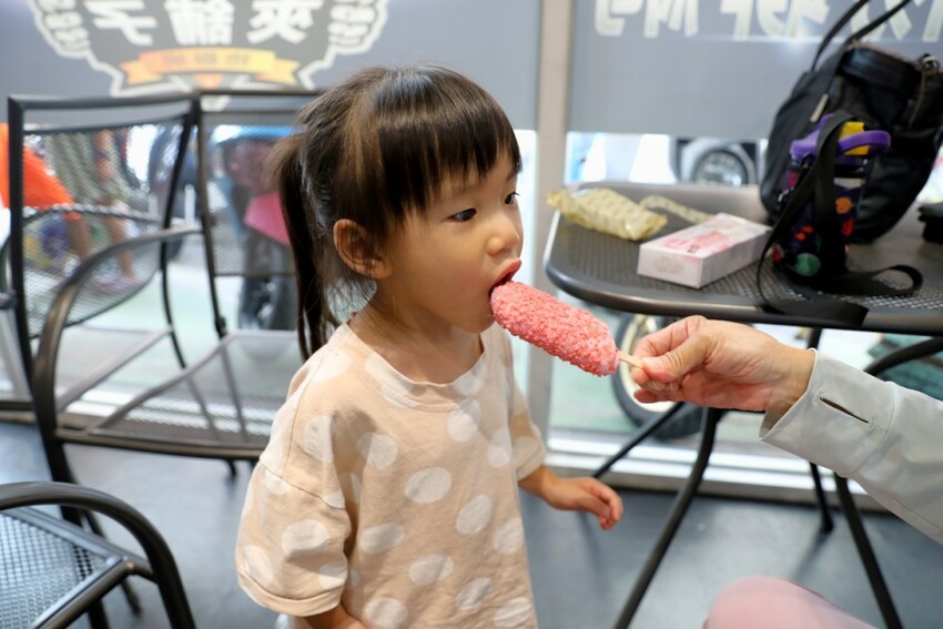 台南旅遊｜台南親子一日遊美食景點！永康夾舖子遊樂園 親子友善、新手友善 夾娃娃機、夾零食機推薦！ - 奇奇一起玩樂趣