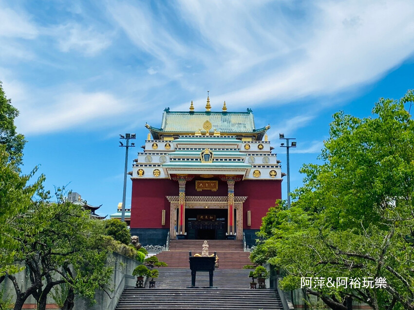 【台南左鎮景點】「噶瑪噶居寺」藏傳佛教傳承之西藏氛圍|華麗寶殿融合漢藏建築美學推薦|