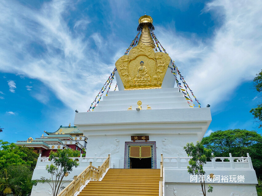【台南左鎮景點】「噶瑪噶居寺」藏傳佛教傳承之西藏氛圍|華麗寶殿融合漢藏建築美學推薦|