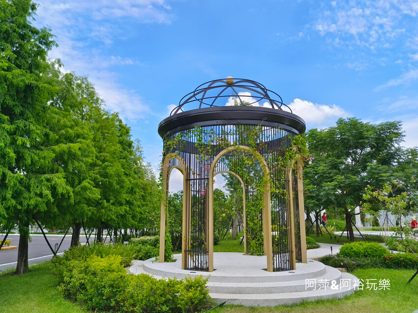 【嘉義大林景點】「蓋婭莊園x康倪時代美學生技園區」∣純白色系歐風莊園秒飛歐洲∣全台首座希臘美學觀光莊園∣