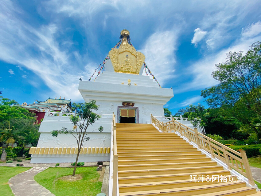 【台南左鎮景點】「噶瑪噶居寺」藏傳佛教傳承之西藏氛圍|華麗寶殿融合漢藏建築美學推薦|