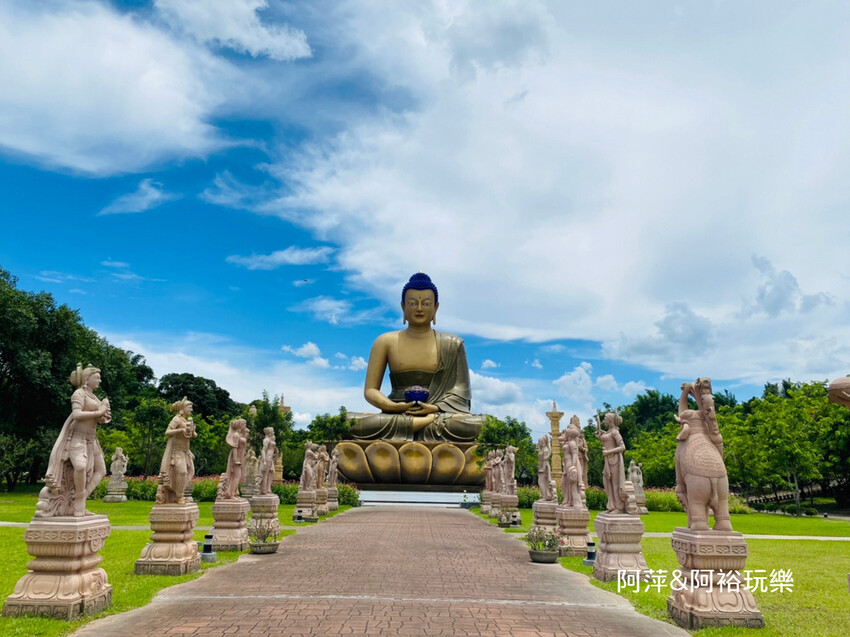 【台南左鎮景點】「噶瑪噶居寺」藏傳佛教傳承之西藏氛圍|華麗寶殿融合漢藏建築美學推薦|