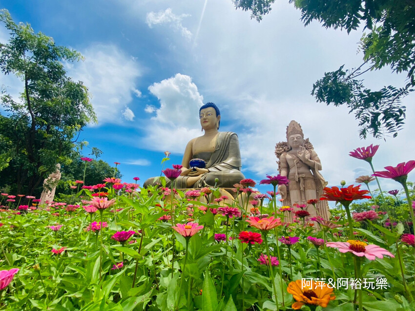 【台南左鎮景點】「噶瑪噶居寺」藏傳佛教傳承之西藏氛圍|華麗寶殿融合漢藏建築美學推薦|