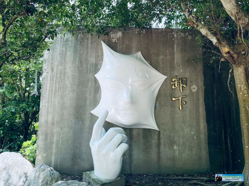 【台南左鎮景點】「噶瑪噶居寺」藏傳佛教傳承之西藏氛圍|華麗寶殿融合漢藏建築美學推薦|