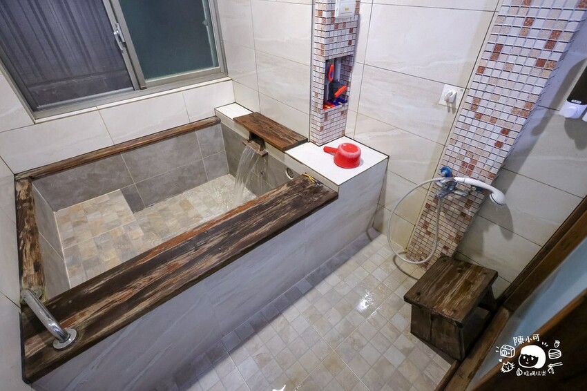 新北泡湯去～網友推薦24小時營業湯屋，整棟大間乾淨還有超大免費停車場！