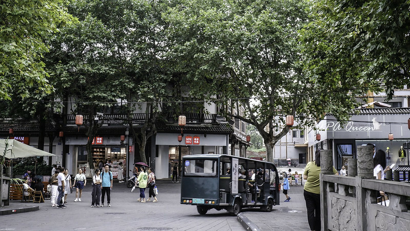 成都|都江堰X南橋 古風街道上的美食更誘人