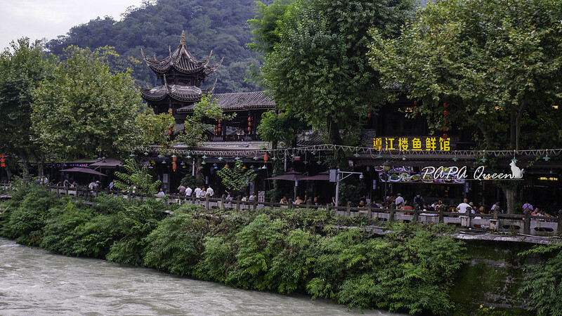 成都|都江堰X南橋 古風街道上的美食更誘人