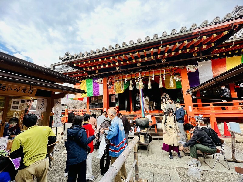 【亞洲，日本】京都紅葉名所～毘沙門堂 門跡 紅葉階梯。（京都賞楓/京都景點）