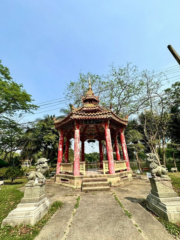 【泰國，曼谷】漫步城市中的綠地「曼谷百年歷史倫披尼公園」（ Lumpini Park  สวนลุมพินี），還有免費的天