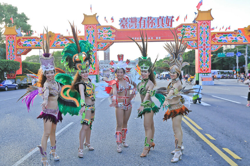 【台北活動】2023夢想嘉年華‧夢回汐止│藝起搖擺築夢‧街上跳森巴舞│世界最大華人嘉年華│最大活動時間‧日期‧