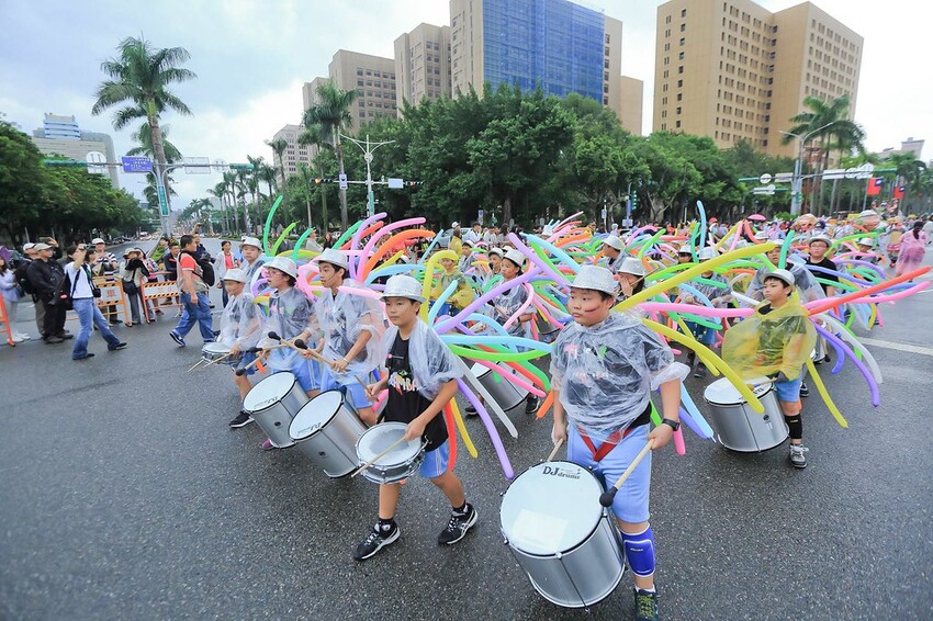 【台北活動】2023夢想嘉年華‧夢回汐止│藝起搖擺築夢‧街上跳森巴舞│世界最大華人嘉年華│最大活動時間‧日期‧
