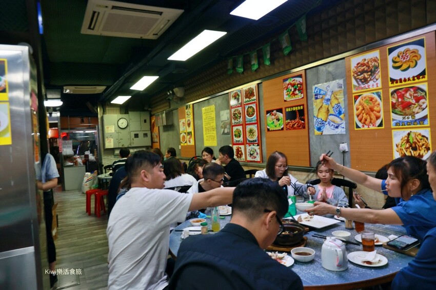 澳門徳記美食︱澳門餐廳推薦德記美食，招牌胡椒雞腳骨煲涮起生牛肉、東星斑、手打豬肉丸都好厲害！
