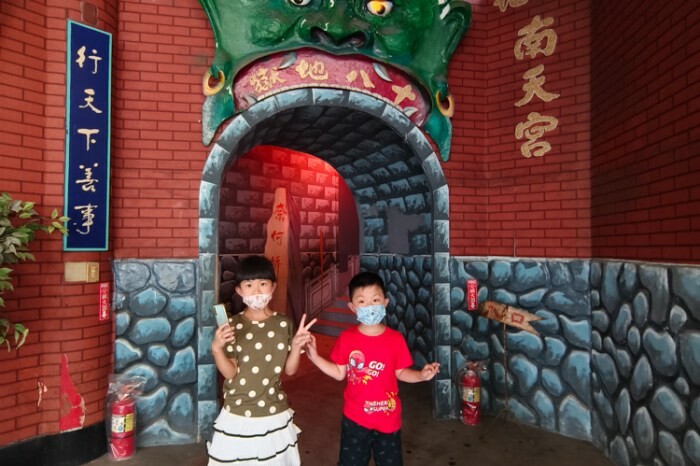 花蓮。豐濱》石梯坪遊憩風景區。大自然雕琢餽贈的藝術品