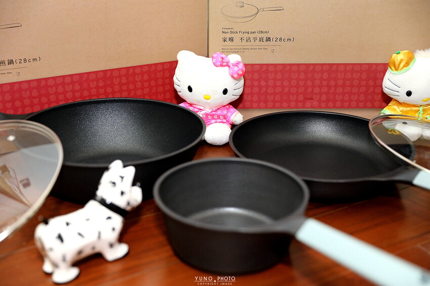 小家庭首選鍋具！輕盈抗刮 廚藝無負擔｜JIA家嚐不沾鍋具組－莫蘭迪綠 (國宴主廚阿慶師團購推薦)