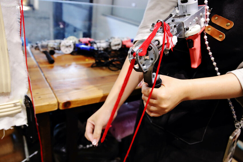 自己的地毯自己做!手作地毯Tufting初體驗!全台灣最大最 自己的地毯自己做!手作地毯Tufting初體驗!全台灣最大最