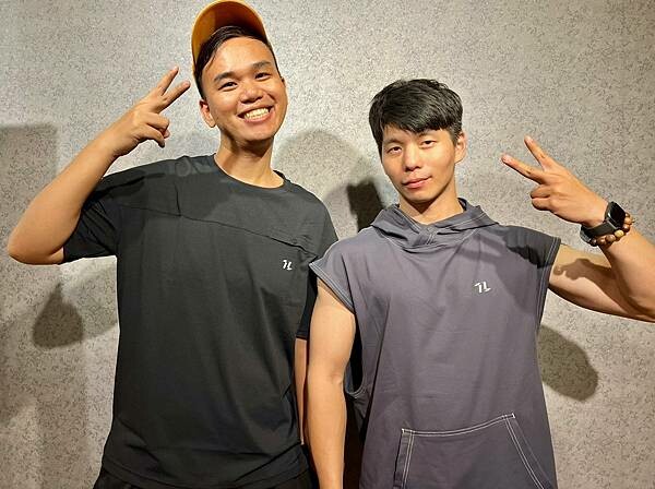 ＋（運動服推薦） ILLUMINATE Sportswear