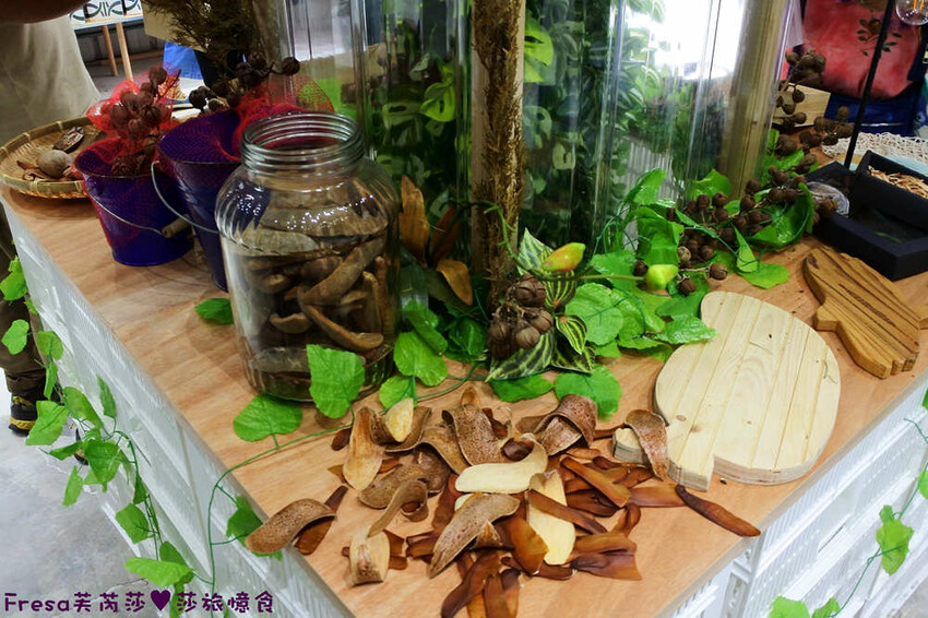 台南景點【後壁頂長Ｘ佳里延平Ｘ楠西密枝】深入農業社區體驗捉泥鰍樂趣.手炒黑糖花生塊綁鴿笭.果農之家水果餐ＤＩＹ芒果醬 - Fresa芙芮莎♥莎旅憶食
