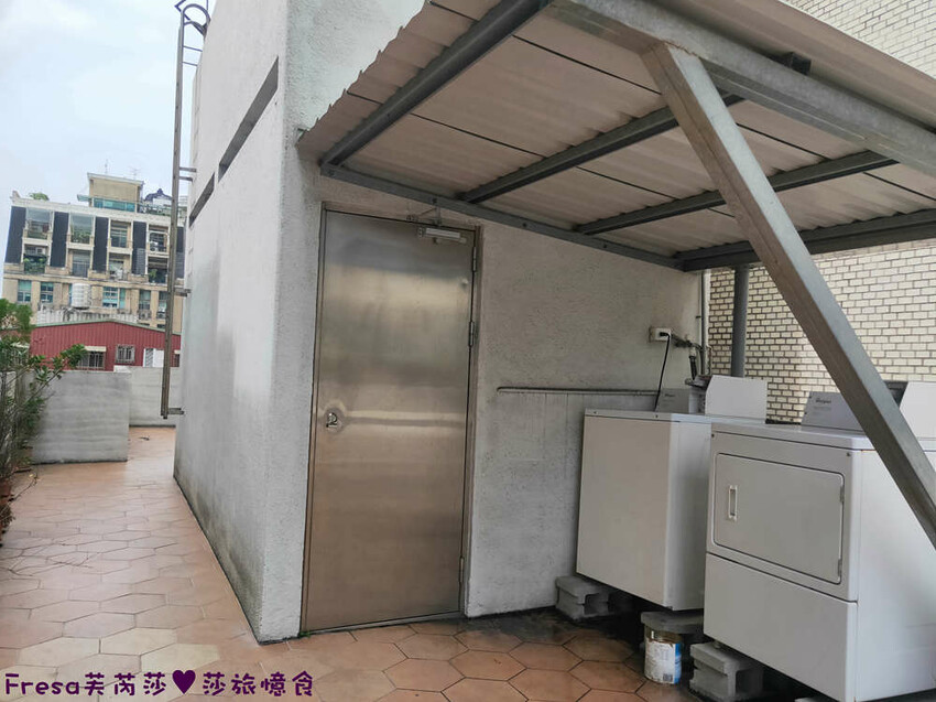 台北飯店【漫映旅舍】鄰近三捷運站轉乘超便利！樓下就有餐館商店公車站.生活機能超優│松江南京捷運站│南京復興捷運站 - Fresa芙芮莎♥莎旅憶食