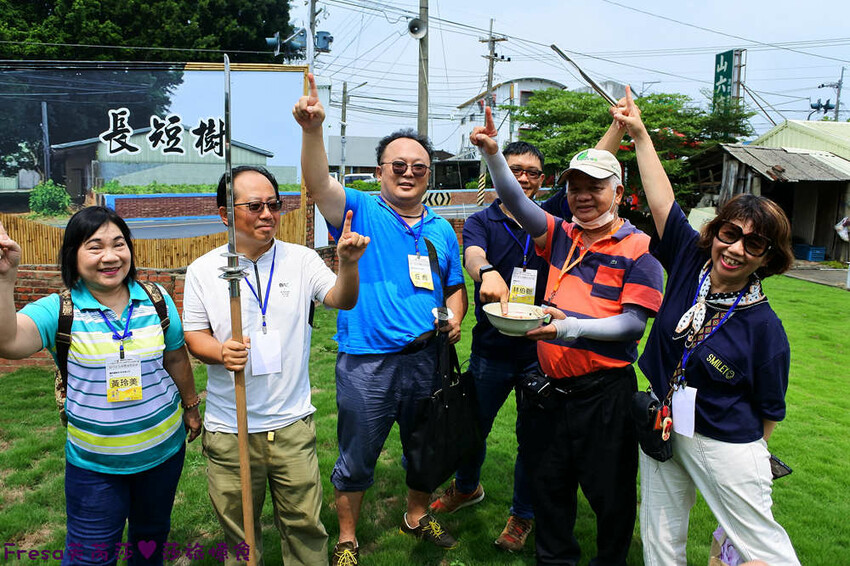 台南景點【後壁頂長Ｘ佳里延平Ｘ楠西密枝】深入農業社區體驗捉泥鰍樂趣.手炒黑糖花生塊綁鴿笭.果農之家水果餐ＤＩＹ芒果醬 - Fresa芙芮莎♥莎旅憶食