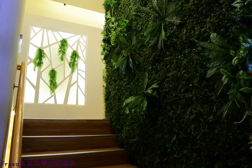 嘉義按摩【五趾沐足體養生會館】嘉義火車站前超方便！專業平價專屬包廂.足底按摩＋半身指壓│足浴＋肩頸紓壓│岩盤浴│精油按摩 - Fresa芙芮莎♥莎旅憶食