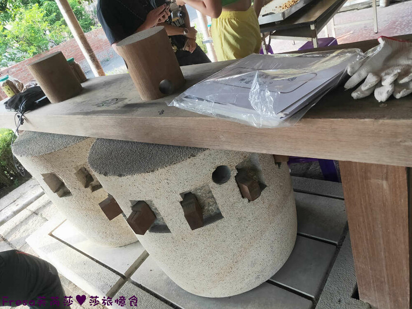 台南景點【後壁頂長Ｘ佳里延平Ｘ楠西密枝】深入農業社區體驗捉泥鰍樂趣.手炒黑糖花生塊綁鴿笭.果農之家水果餐ＤＩＹ芒果醬 - Fresa芙芮莎♥莎旅憶食