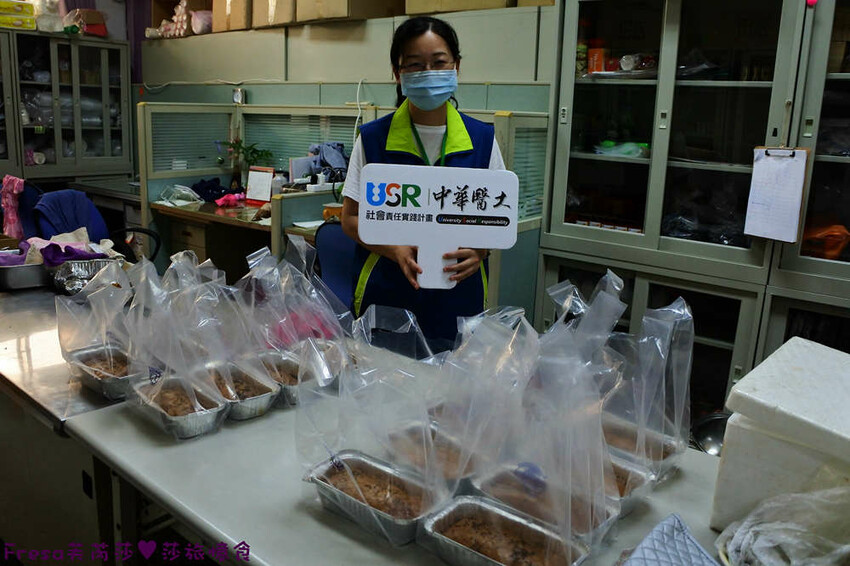 台南旅遊【東山聖賢Ｘ柳營果毅Ｘ善化溪美】農村體驗採草菇/草菇包/火龍果/甘蔗.ＤＩＹ越式春捲/黑糖粿/甘蔗榨汁│台南景點│農村社區旅遊 - Fresa芙芮莎♥莎旅憶食