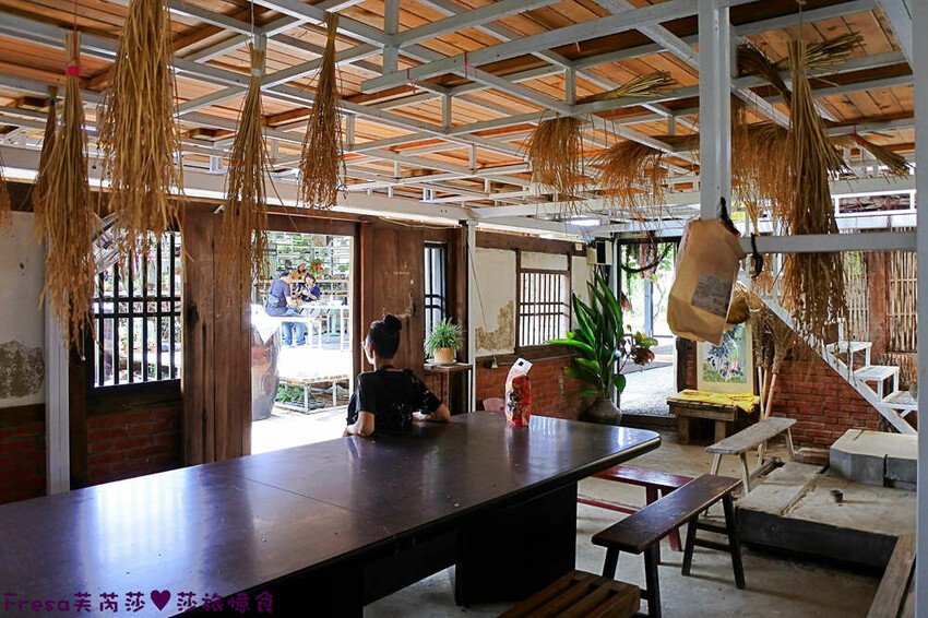 台南景點【後壁頂長Ｘ佳里延平Ｘ楠西密枝】深入農業社區體驗捉泥鰍樂趣.手炒黑糖花生塊綁鴿笭.果農之家水果餐ＤＩＹ芒果醬 - Fresa芙芮莎♥莎旅憶食