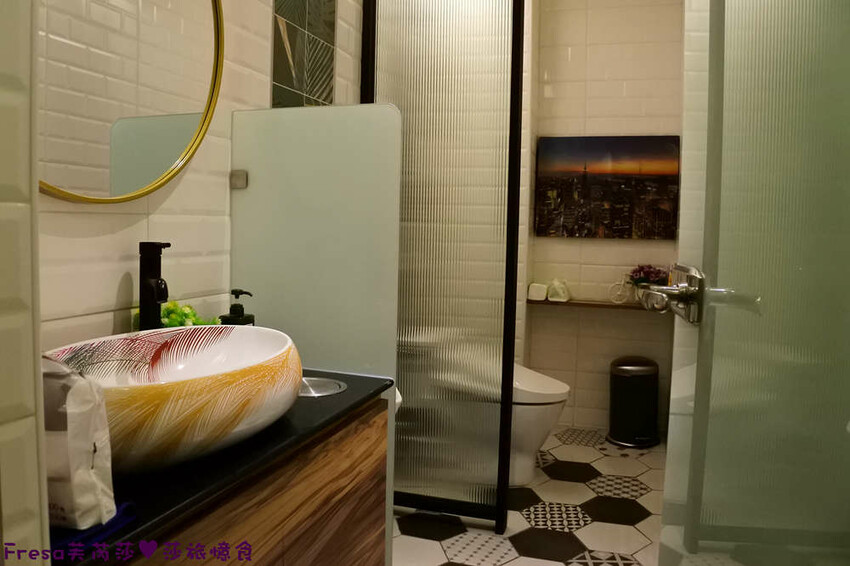 嘉義按摩【五趾沐足體養生會館】嘉義火車站前超方便！專業平價專屬包廂.足底按摩＋半身指壓│足浴＋肩頸紓壓│岩盤浴│精油按摩 - Fresa芙芮莎♥莎旅憶食