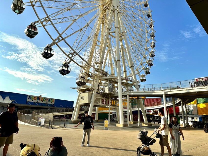 台中沙鹿快閃半日遊-靜宜大學聖堂/沙發馬鈴薯樂園 沙鹿東晉店 娃娃機複合式主題樂園/台中三井OUTLET摩天輪/台中半日遊/台中親子主題館 - 進食的巨鼠