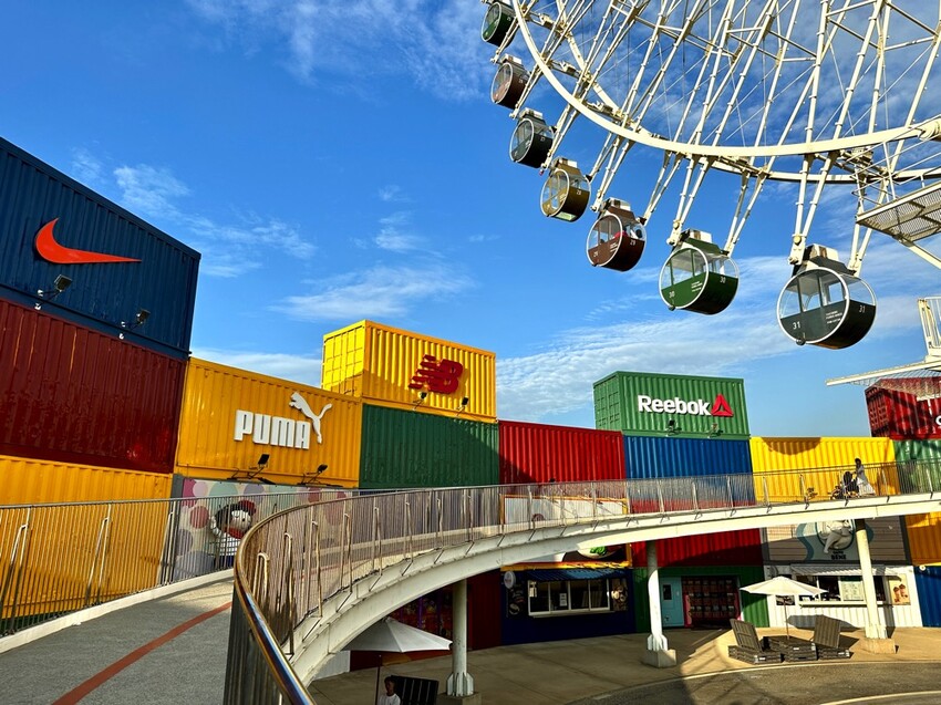 台中沙鹿快閃半日遊-靜宜大學聖堂/沙發馬鈴薯樂園 沙鹿東晉店 娃娃機複合式主題樂園/台中三井OUTLET摩天輪/台中半日遊/台中親子主題館 - 進食的巨鼠
