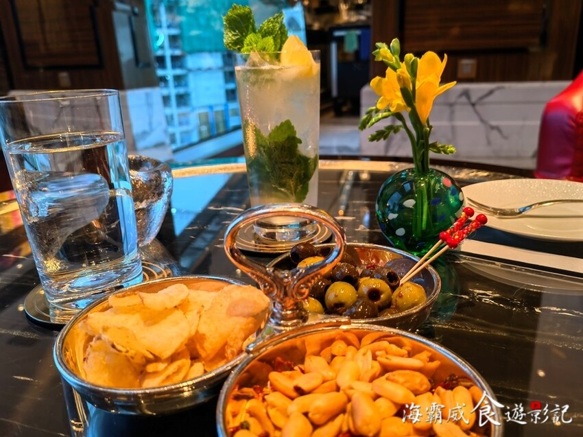 澳門●貴婦午茶首選【麗思酒廊 雙人下午茶 】51樓高空景觀｜